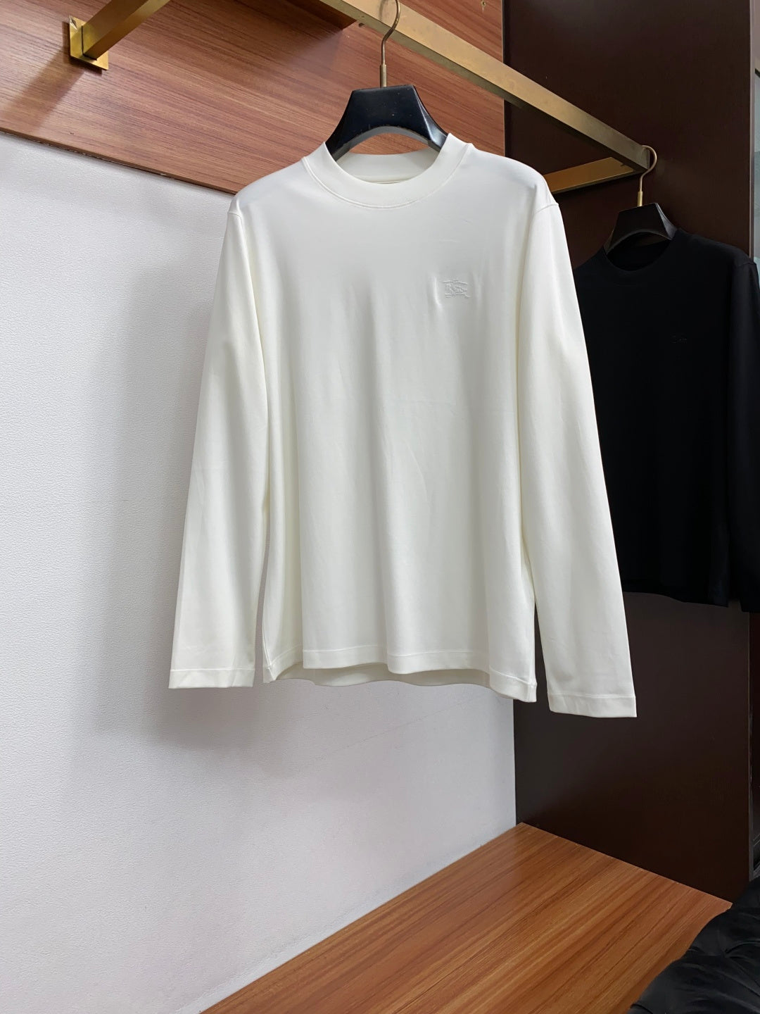 버버리 긴팔 티셔츠 001