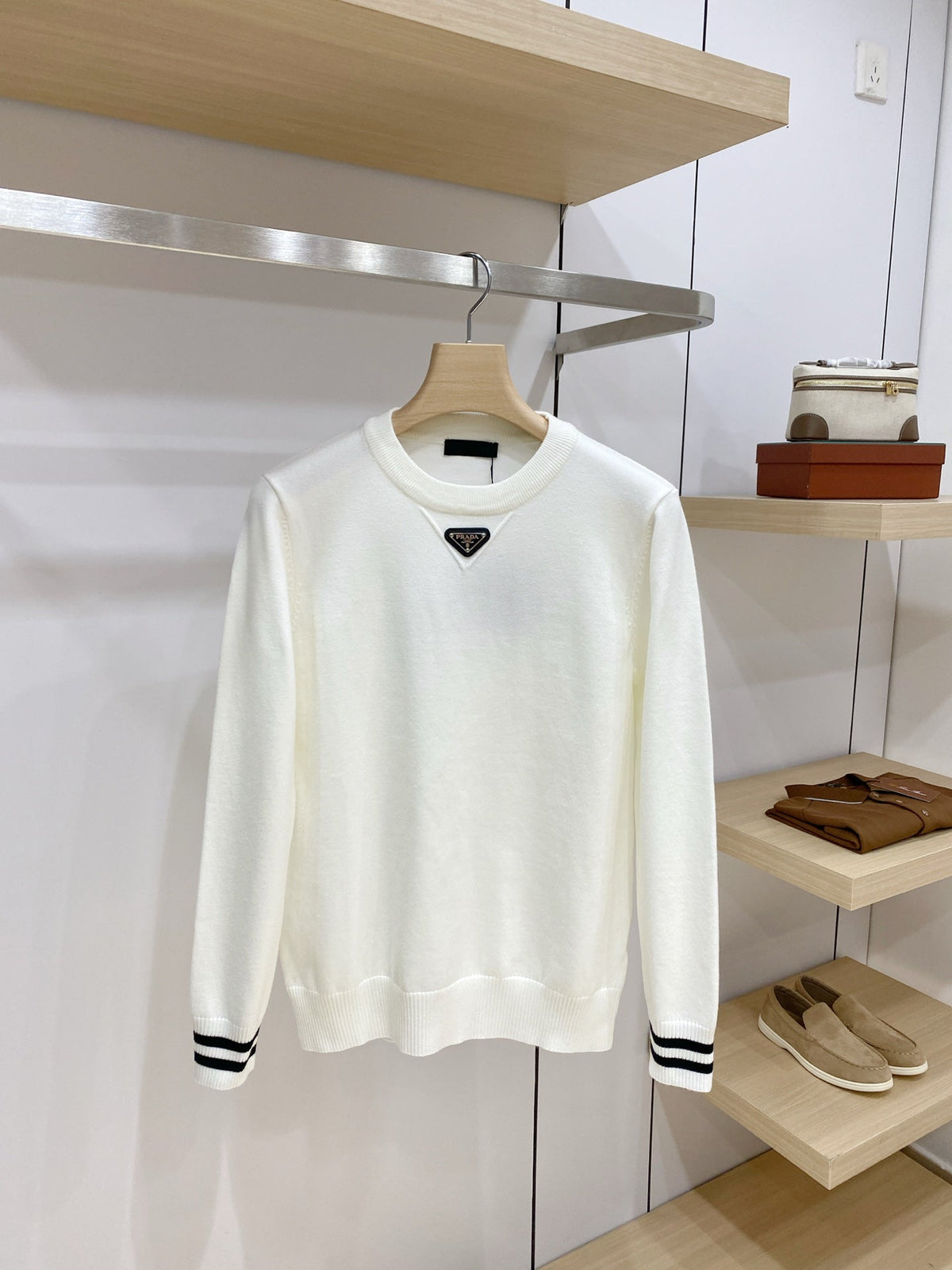 프라다 니트 006