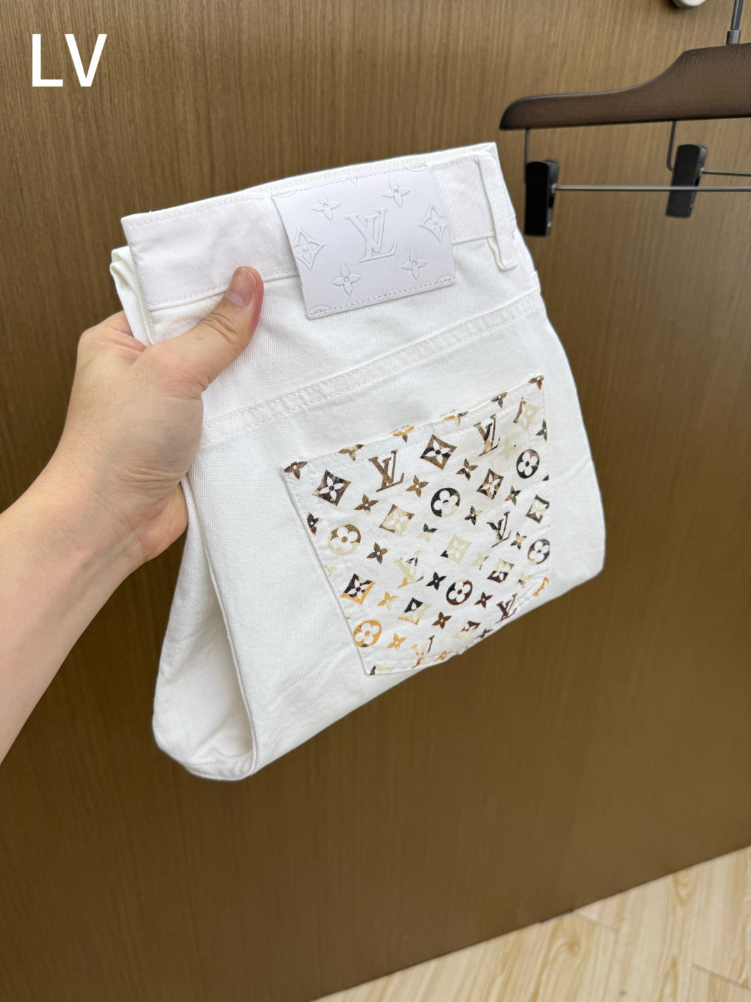 루이 비통 데님 팬츠 017