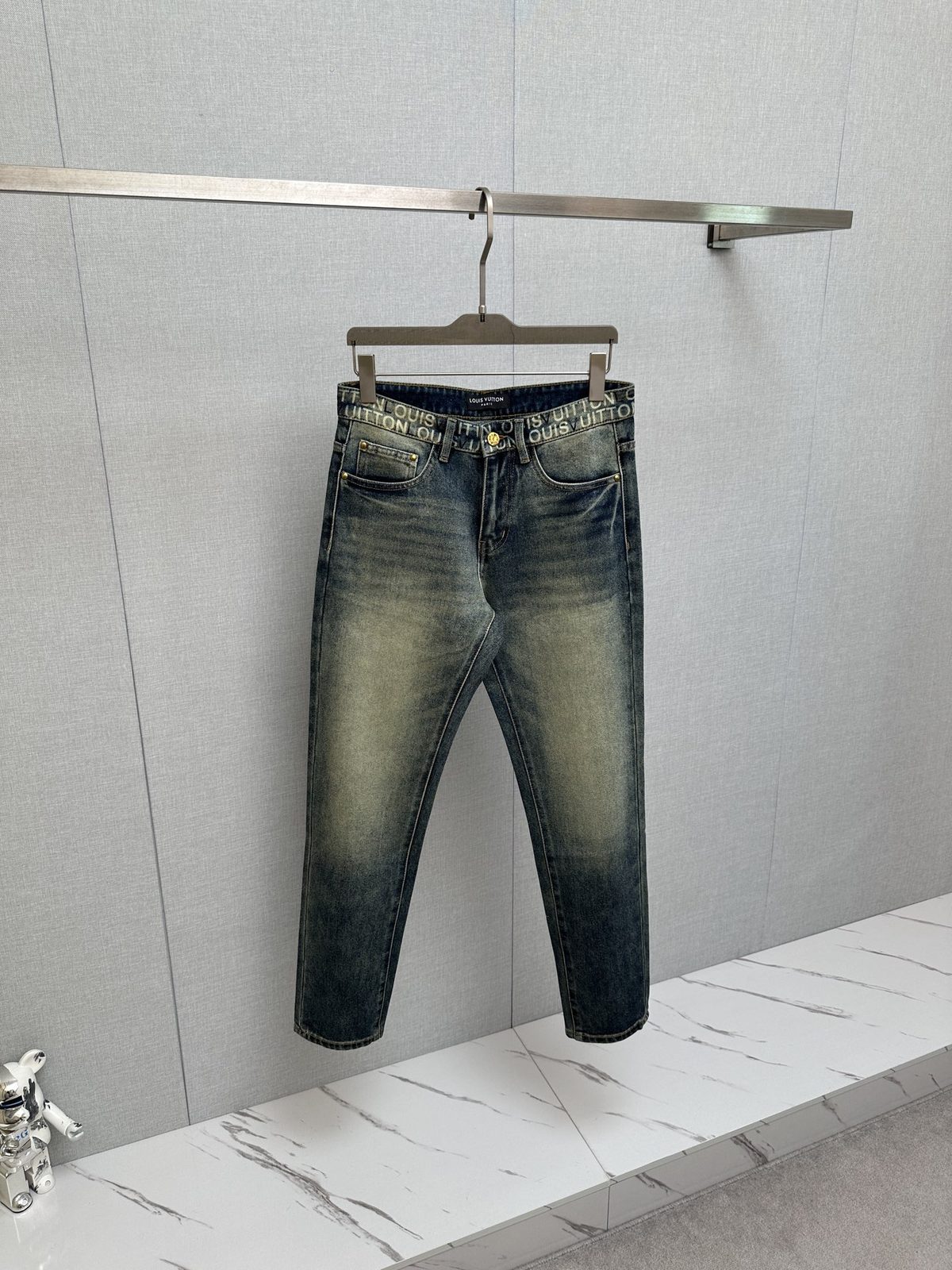 루이 비통 프리미엄 데일리 팬츠 08