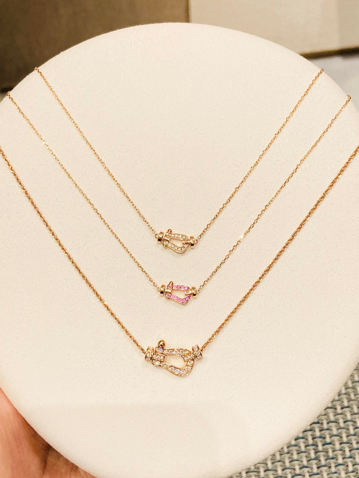 FRED ✨여름에 꼭 필요한 목걸이🎁🌷|FRED