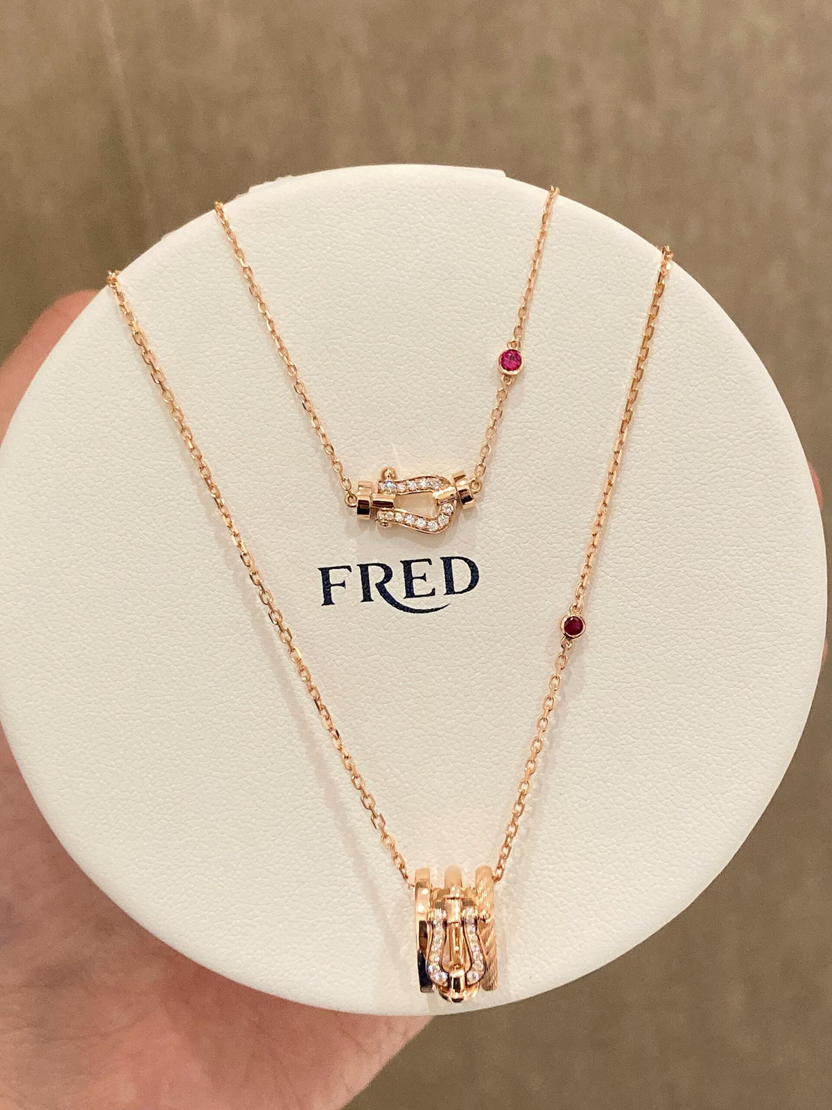 FRED ✨새해에는 색다른 레드로! 새해 루비 한정 목걸이