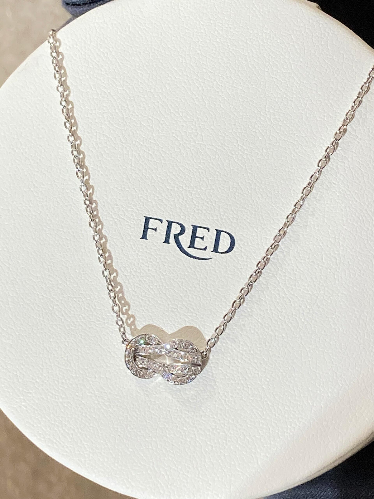FRED 선녀정신 무한 ♾행운👍! FRED 8자 목걸이