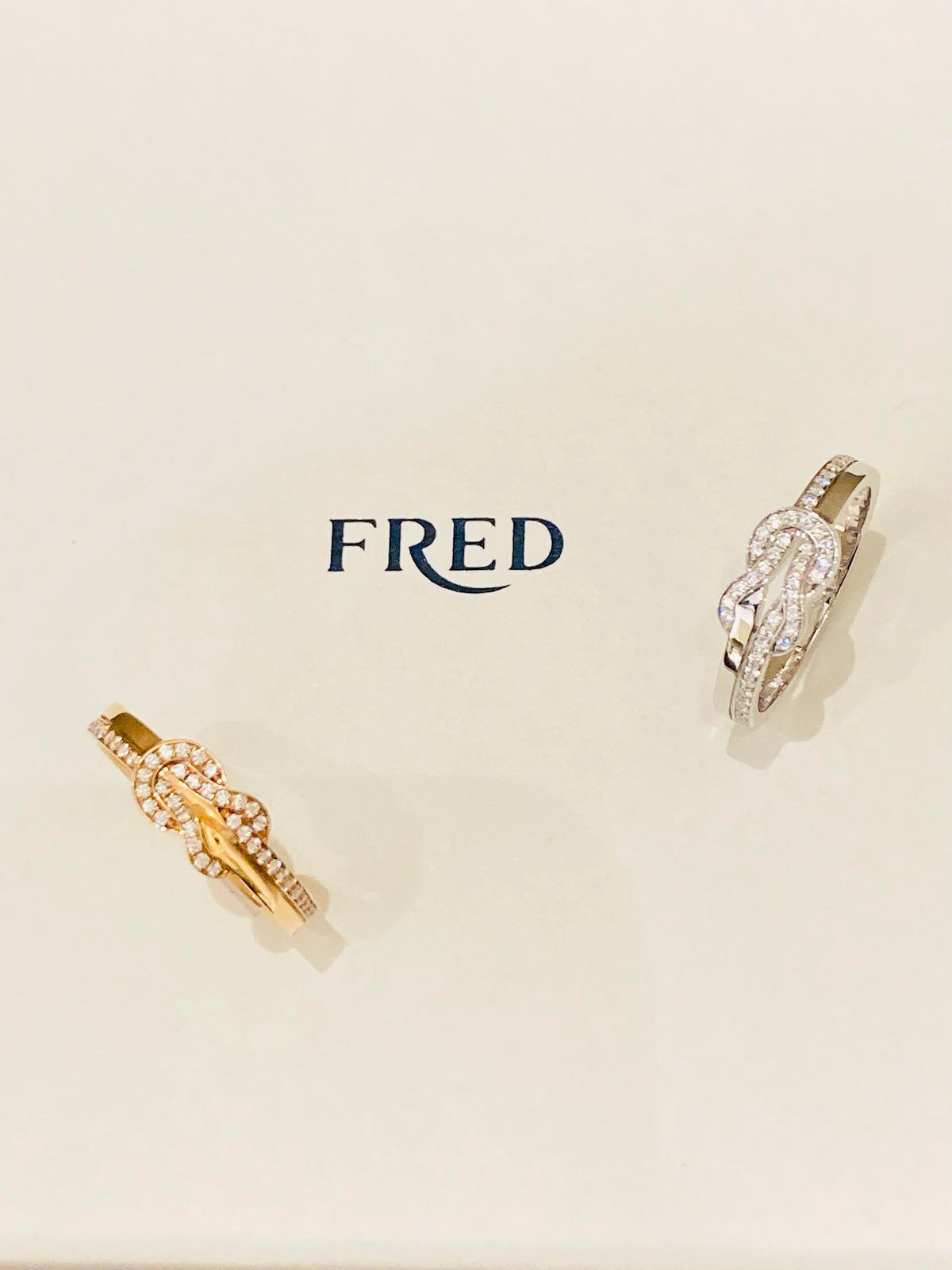 FRED ✨우아함은 결코 유행을 타지 않습니다! FRED CI8 캐릭터 시리즈 반지