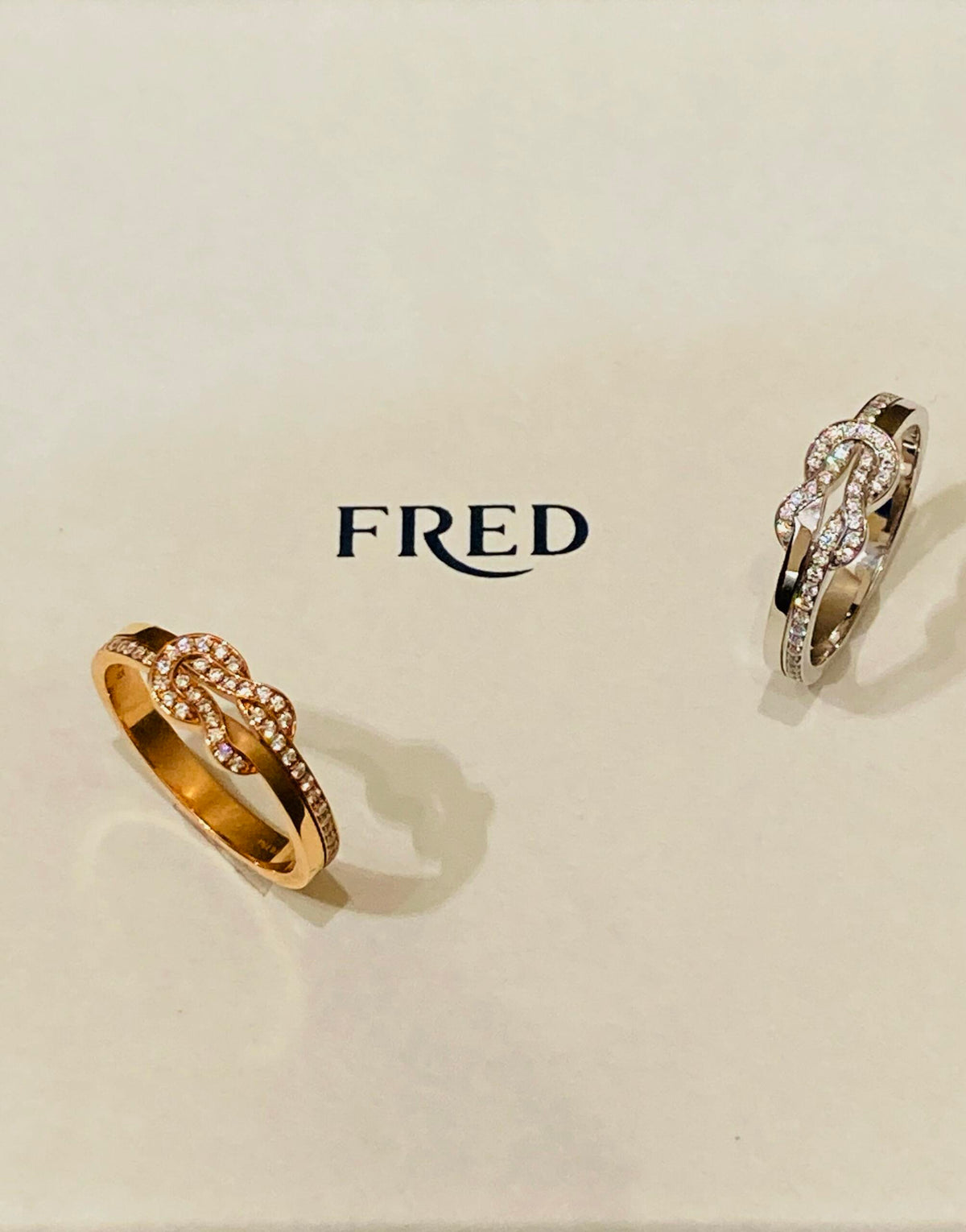 FRED ✨우아함은 결코 유행을 타지 않습니다! FRED CI8 캐릭터 시리즈 반지