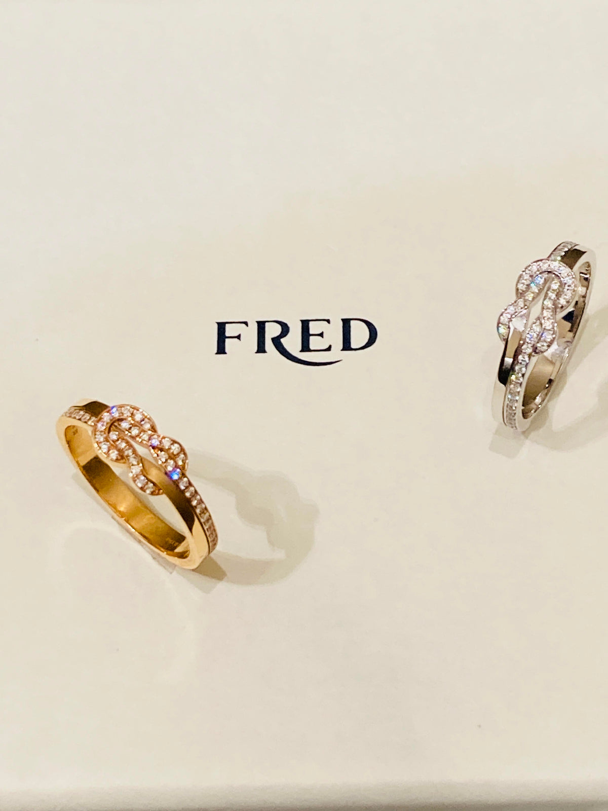 FRED ✨우아함은 결코 유행을 타지 않습니다! FRED CI8 캐릭터 시리즈 반지