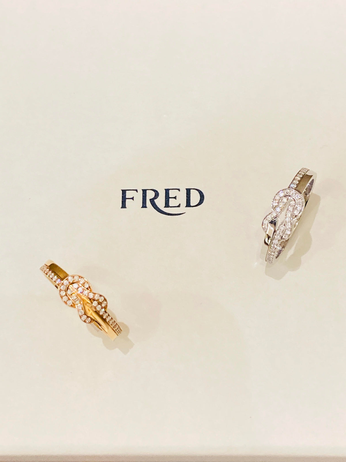 FRED ✨우아함은 결코 유행을 타지 않습니다! FRED CI8 캐릭터 시리즈 반지