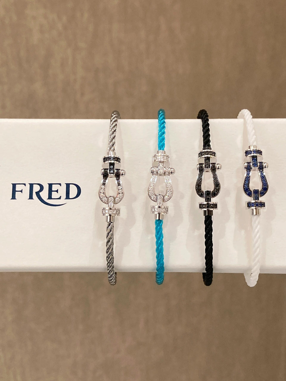 FRED RED Feiden｜팔찌의 천장, 그럴 자격이 있어요!