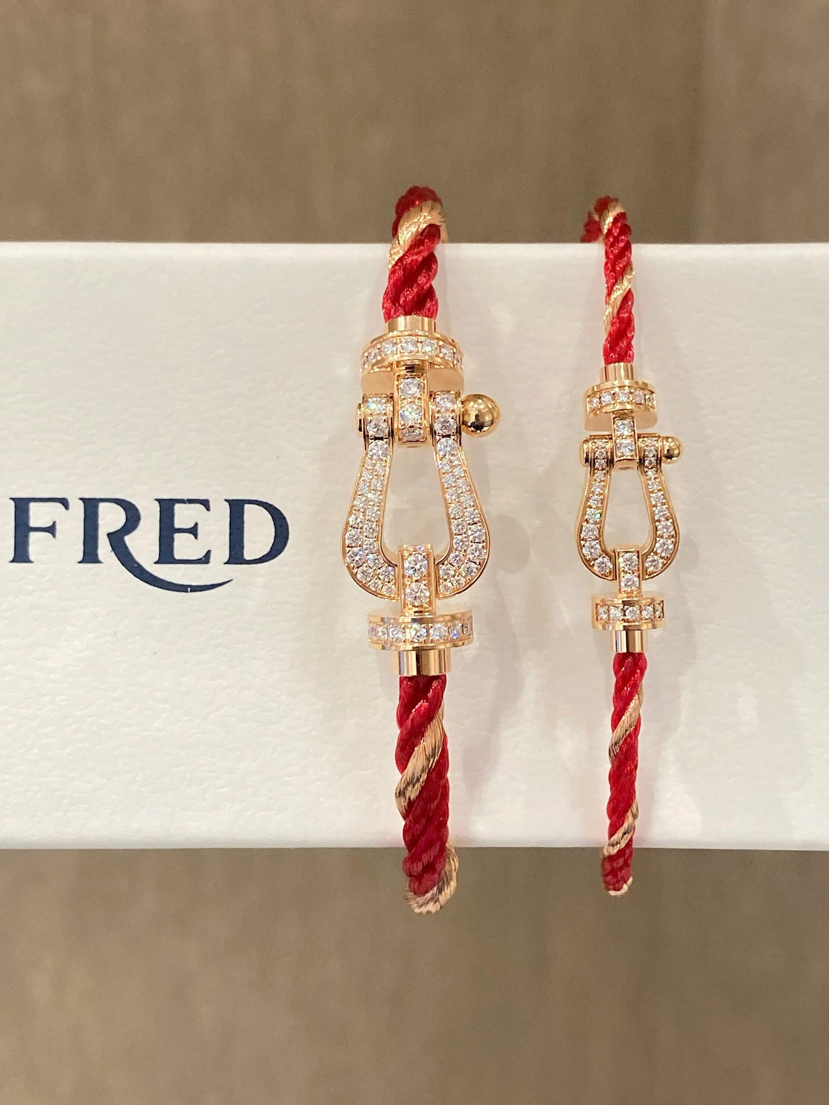 FRED ✨새해 붉은 줄 천장, 2026년 필수품! FRED페이든
