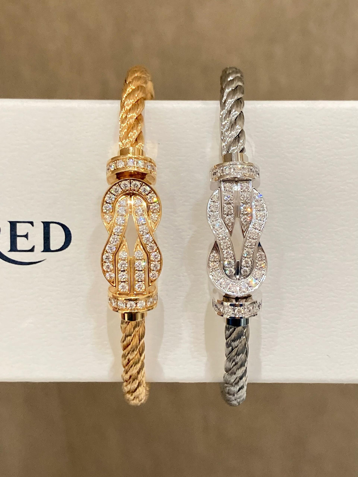 FRED ✨영원한 클래식, 밝게 빛나는 ❗️FRED 8자 팔찌
