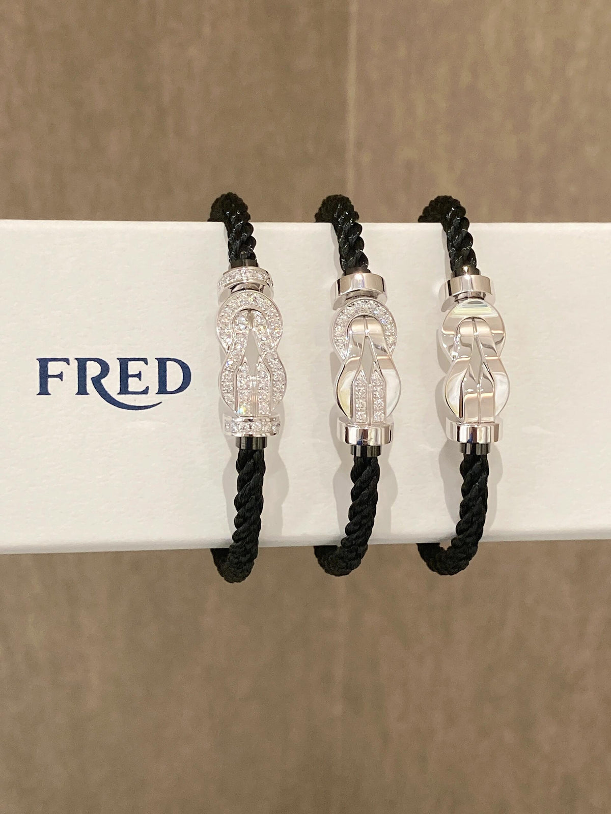 FRED 니치 패셔너블과 부를 촉진하는 주얼리 매칭! ｜프레드