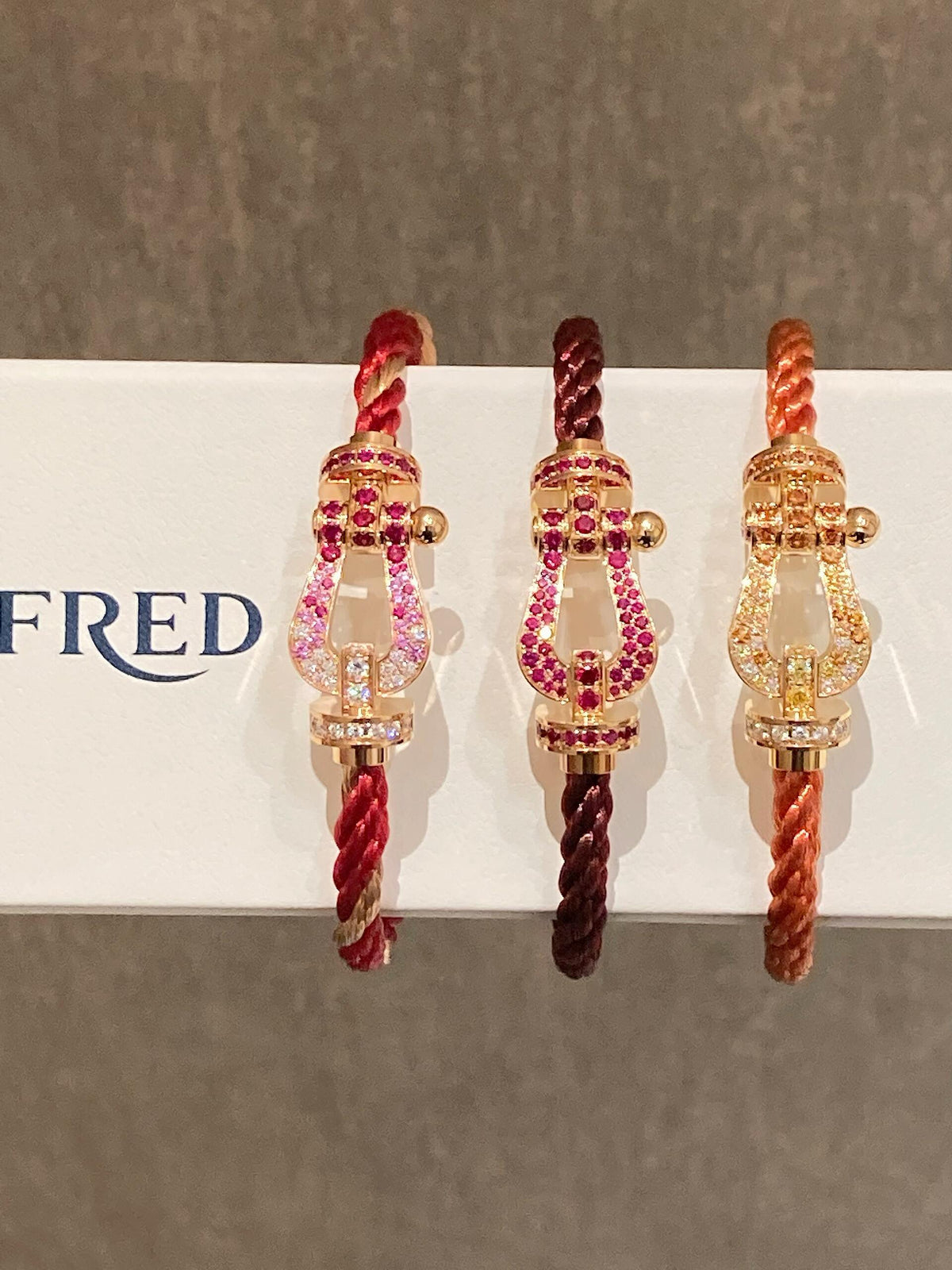 FRED 당신과 같은 독특한 존재! 프레드 팔찌