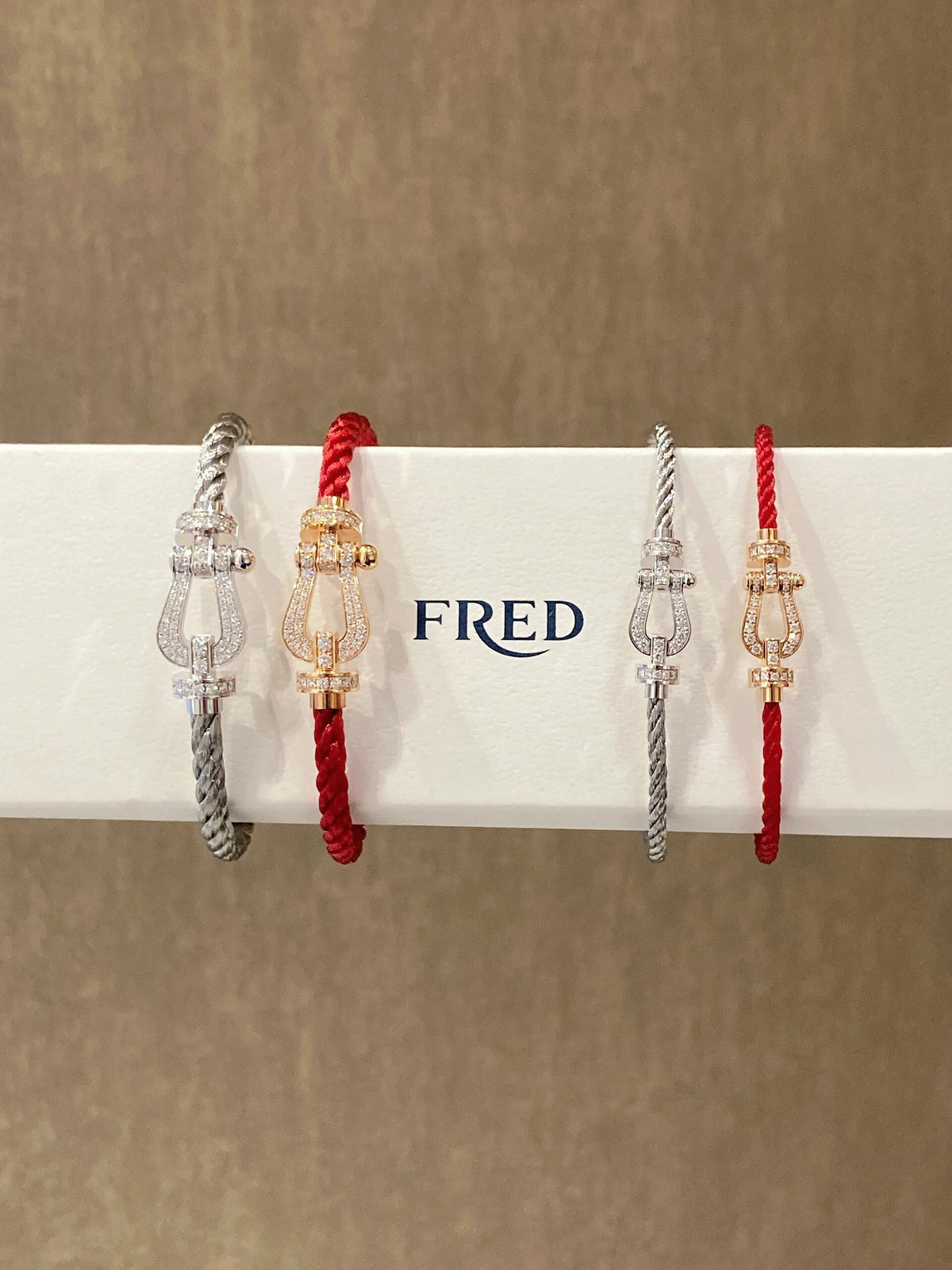 FRED 어떤 스타일로 입어도 스타일! 프레드 팔찌