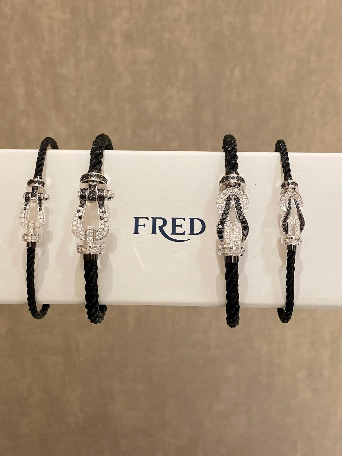 FRED 선택장애가 왔는데 어떡하지! 모두 원해요! FRED페이든