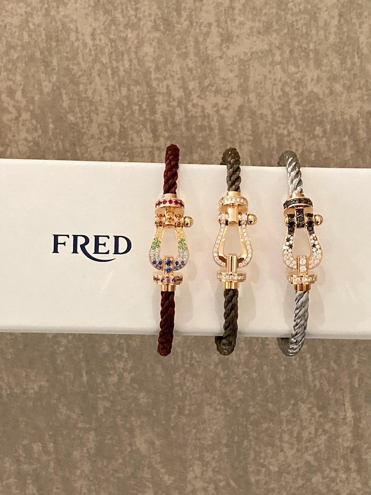 FRED 가을 겨울에 이렇게 입으면 너무 따뜻해요! 프레드 팔찌