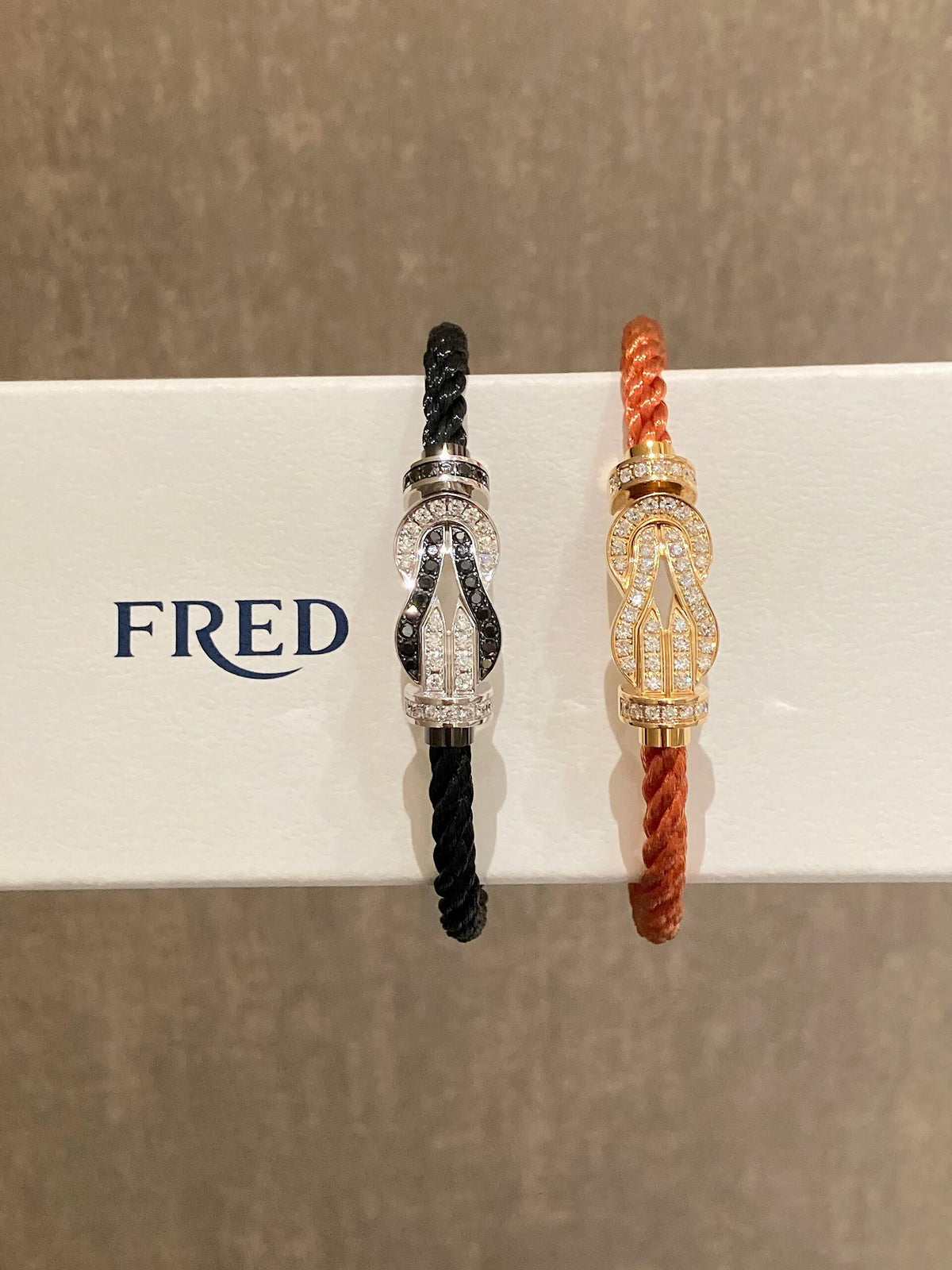 FRED 도와주세요🆘너무 반짝반짝해요✨누가 싫어하겠어요! ! ! FRED 8자리 브레이슬릿