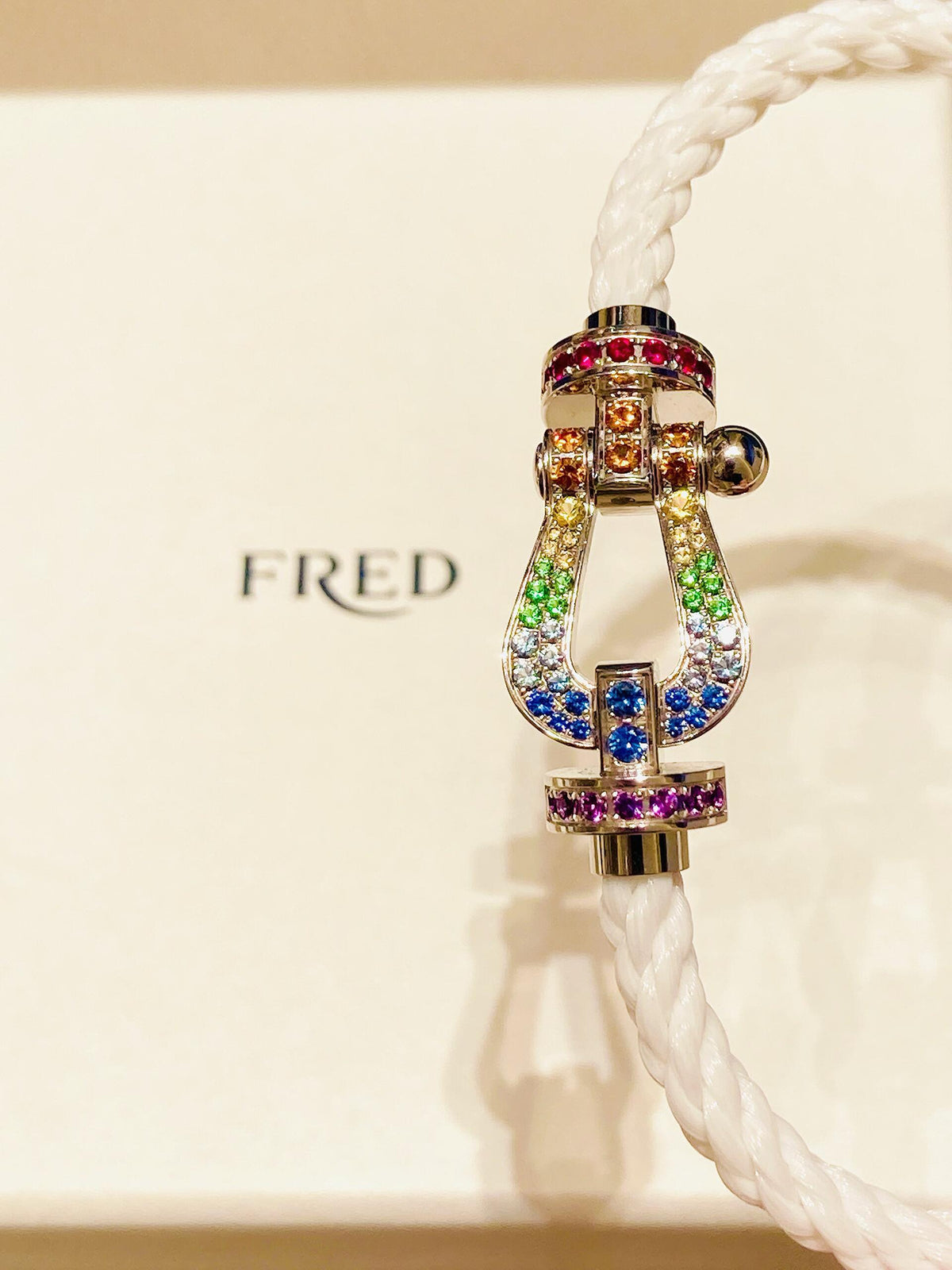 FRED 🌈FRED 무지개팔찌, 착용하면 떼기 싫을 것 같아요