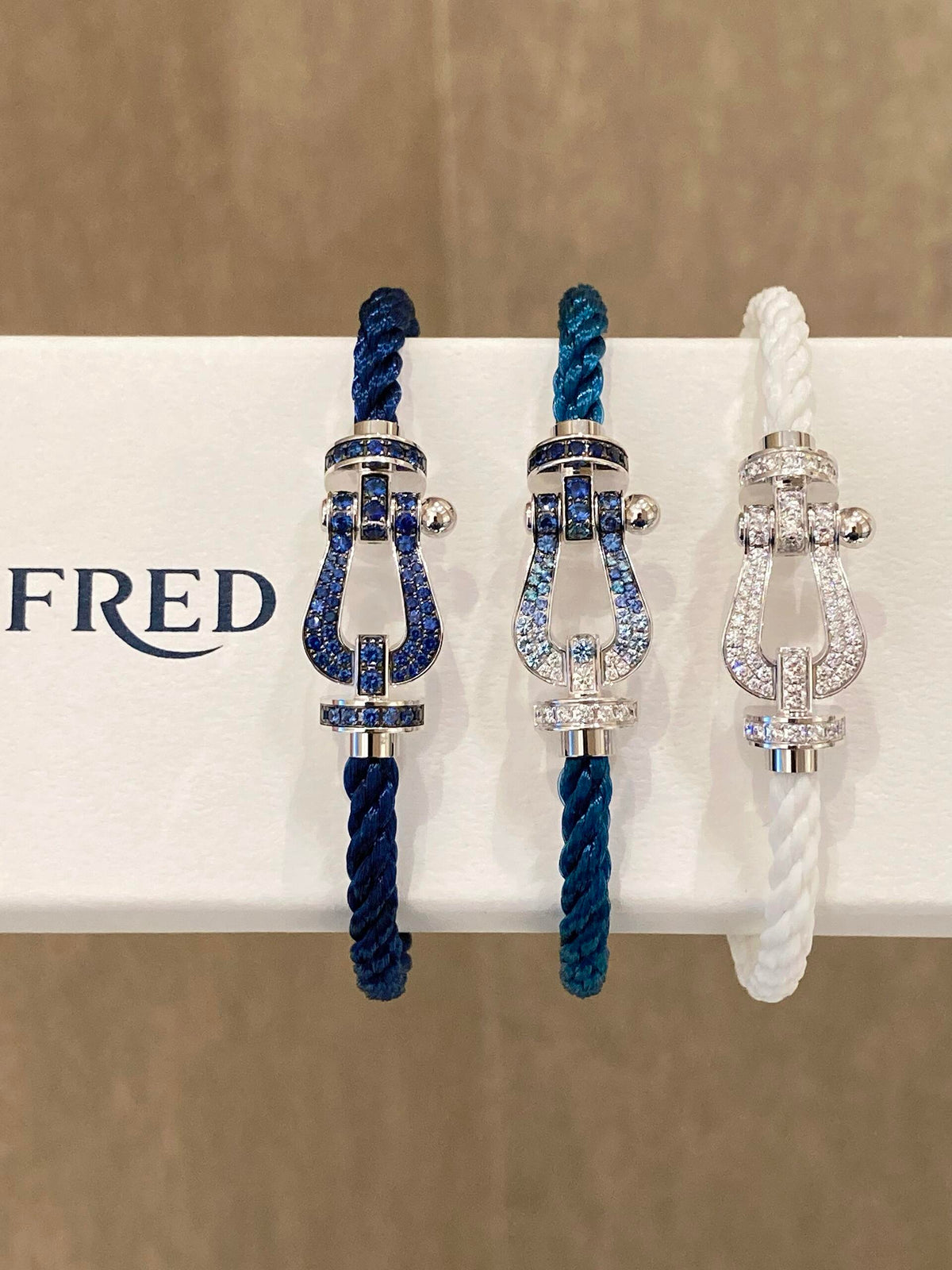 FRED 💙블루는 너무 로맨틱해서 첫눈에 반해버렸어요! 포스 10 시리즈