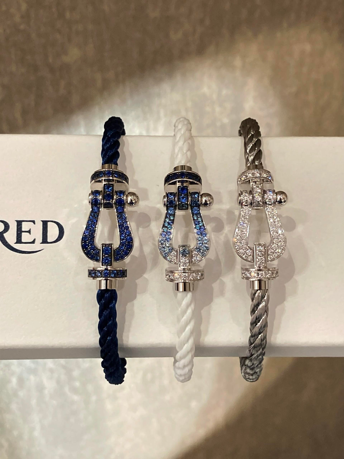 FRED 🔵소박하고 힐링이 되는, 바르고 나면 마음이 차분해지는 느낌! FRED페이든