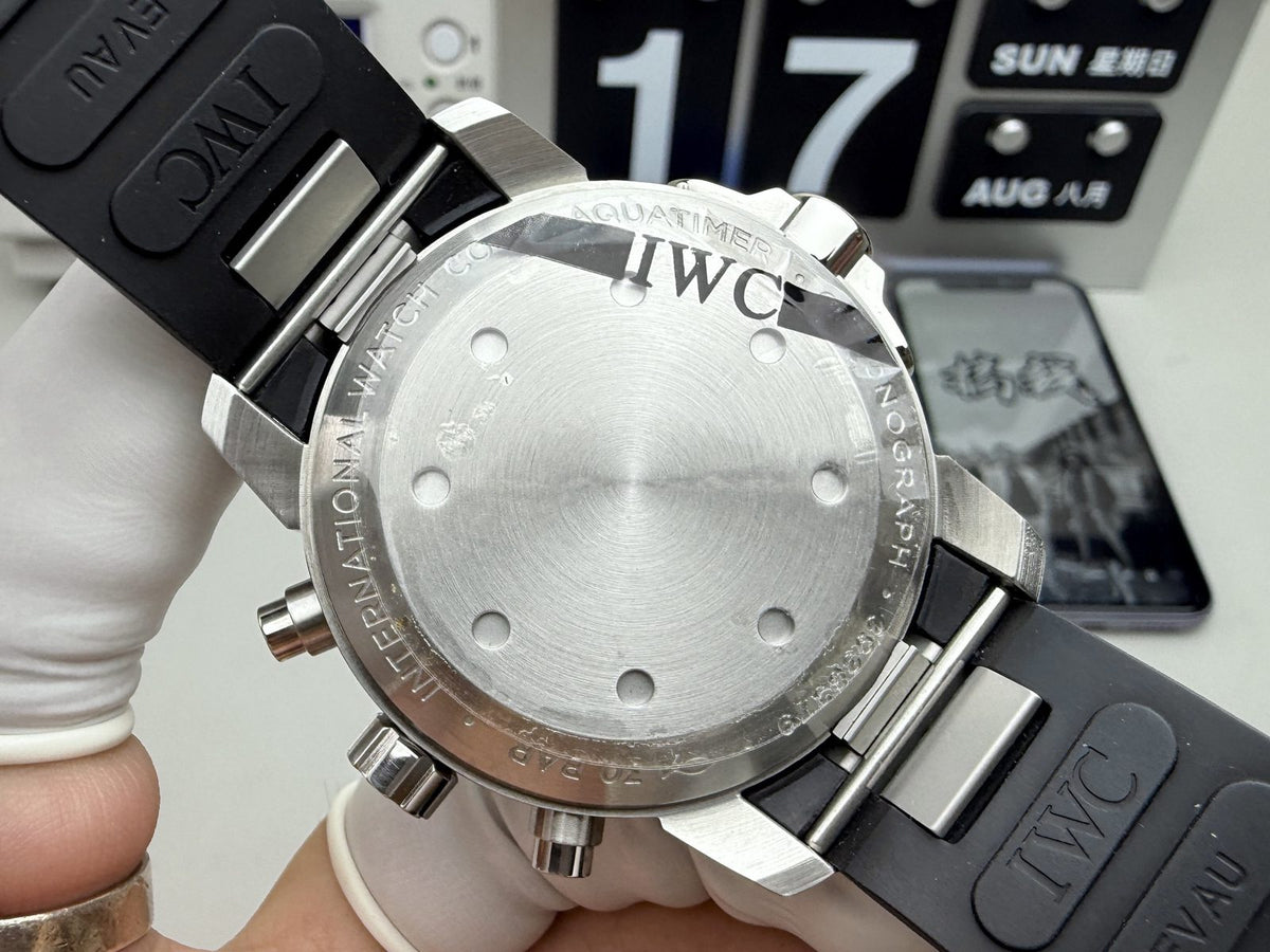 IWC 모던 시그니처 워치 05